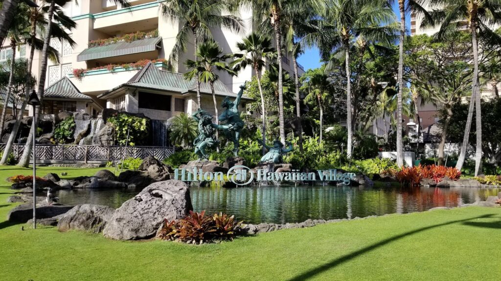 hilton hawaiian village sign