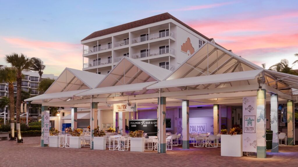 Malmok Bar & Grill - Marriott Aruba Ocean Club