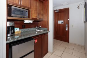 MarriottMauiOceanClub_LahainaNapili_room_studio_2br_00007