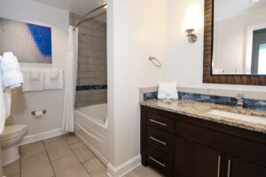 MarriottCrystalShores_room_2br_00002