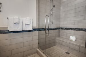 MarriottCrystalShores_room_2br_00006