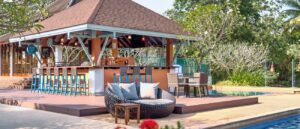 Aqua Pool Bar