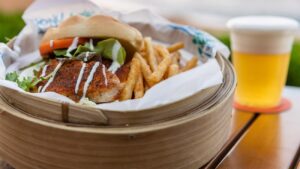 Honu Pool Bar & Grill Waiohai Beach Club