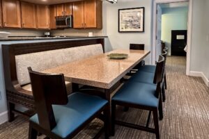 MarriottWaiohaiBeachClub_room_2br__00004