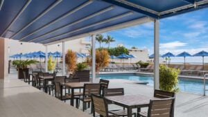Splash Pool Bar & Grill BeachPlace Towers