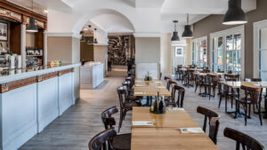Le-Bistro-Bar