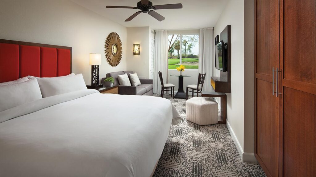 Marriott Shadow Ridge II - The Enclaves - Studio Guest Room - 2