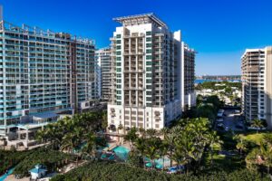 MarriottOceanaPalms_resort_01