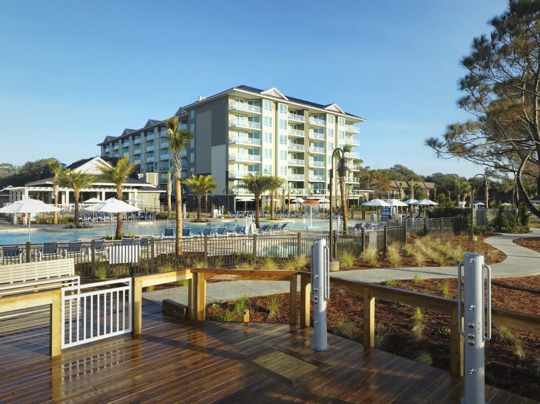 Hilton Ocean Oak Resort